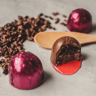 Bombom de Chocolate Lugano ao Leite com Cereja e Licor de Cereja 15g