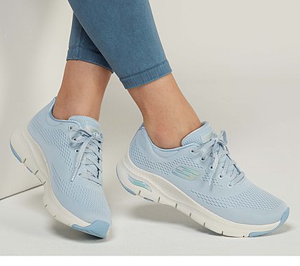 Skechers - Arch Fit